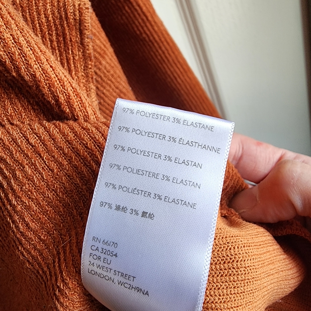 Urban Outfitters Bell Sleeve Sweater - Picture 4 of 4